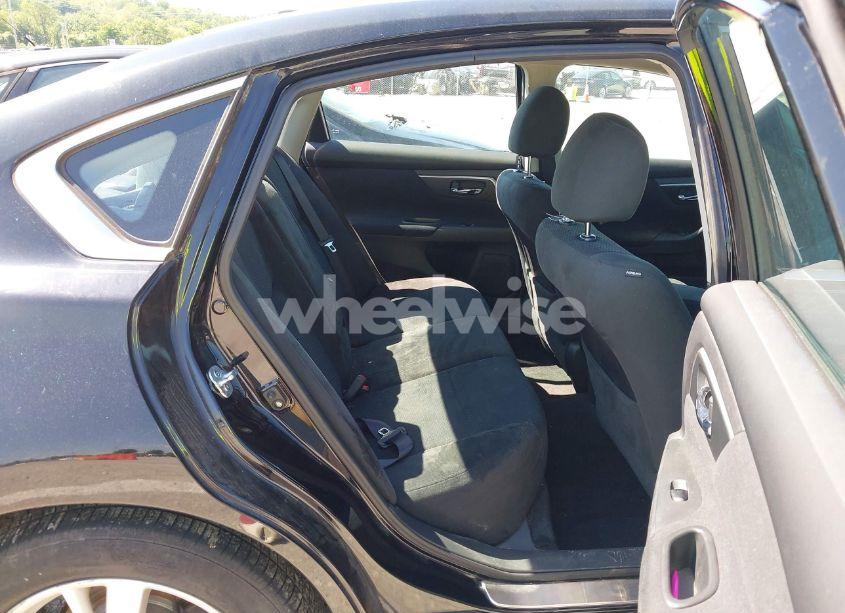 Photo 8 of 2015 Nissan Altima 2.5 SV (VIN 1N4AL3AP3FC169385)