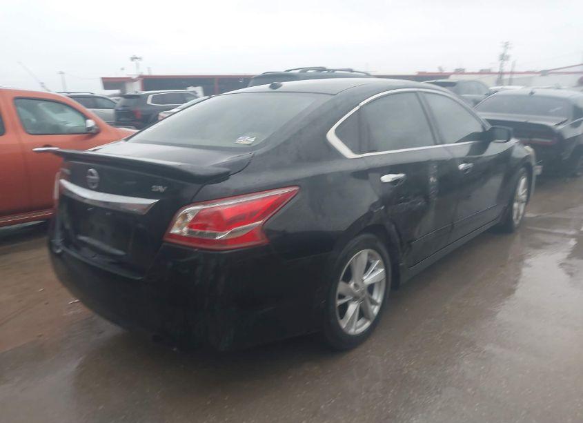 Photo 4 of 2015 Nissan Altima 2.5 SV (VIN 1N4AL3AP3FC169449)