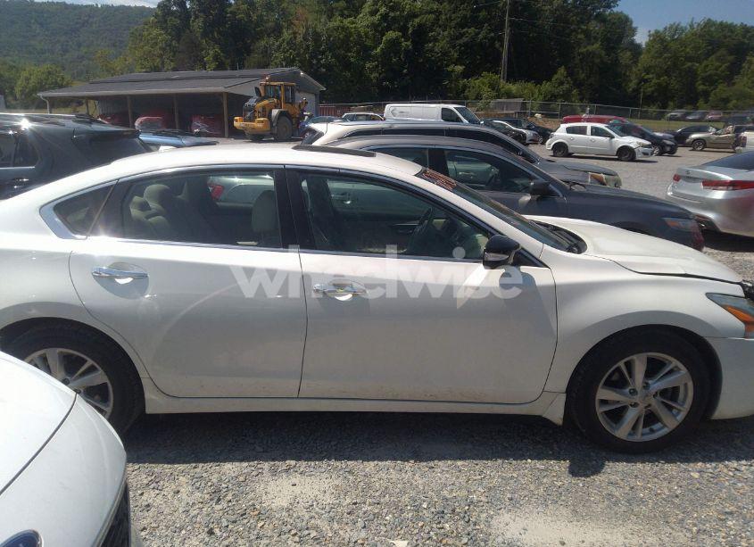 Photo 14 of 2015 Nissan Altima 2.5 SV (VIN 1N4AL3AP3FC190446)