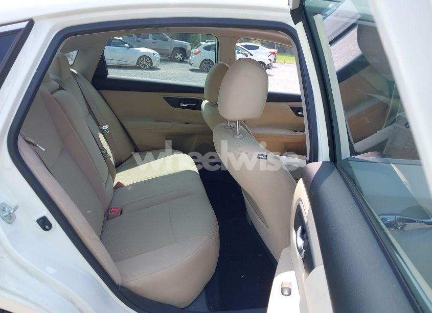 Photo 8 of 2015 Nissan Altima 2.5 SV (VIN 1N4AL3AP3FC190446)
