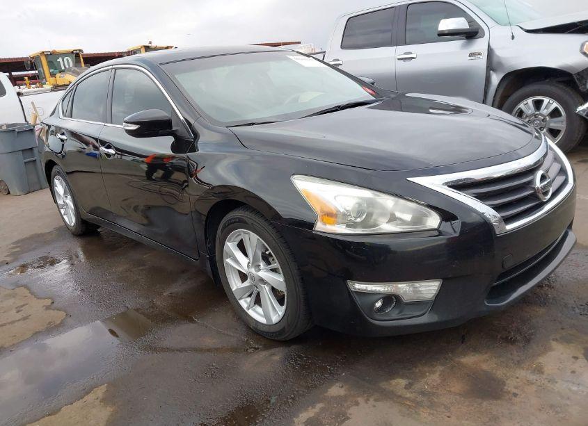 2015 Nissan Altima 2.5 SV (VIN 1N4AL3AP3FC212509) main photo