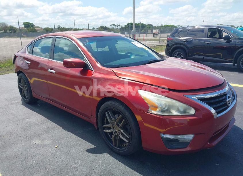 2015 Nissan Altima 2.5 S (VIN 1N4AL3AP3FC221663) main photo