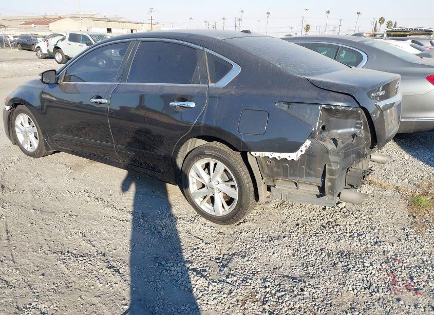 Photo 3 of 2015 Nissan Altima 2.5/S/SV/SL (VIN 1N4AL3AP3FC225180)