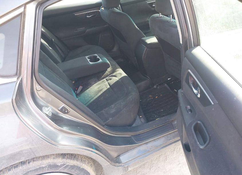 Photo 8 of 2015 Nissan Altima 2.5/2.5 S/2.5 SL/2.5 SV (VIN 1N4AL3AP3FC235269)