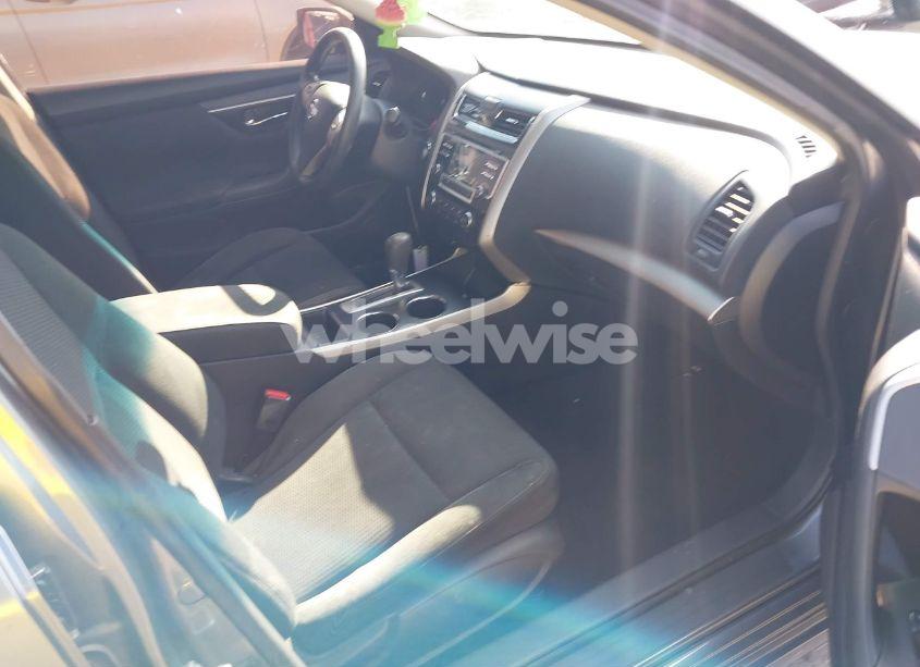Photo 5 of 2015 Nissan Altima 2.5/2.5 S/2.5 SL/2.5 SV (VIN 1N4AL3AP3FC237457)