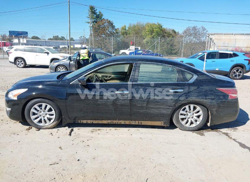 Photo 13 of 2015 Nissan Altima 2.5 S (VIN 1N4AL3AP3FC264898)
