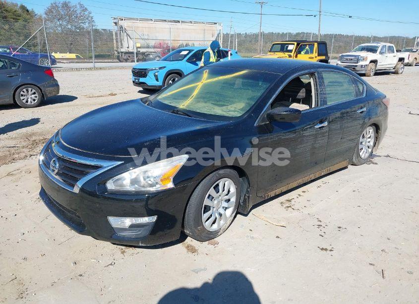 Photo 2 of 2015 Nissan Altima 2.5 S (VIN 1N4AL3AP3FC264898)