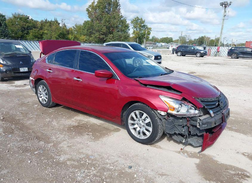 2015 Nissan Altima 2.5/2.5 S/2.5 SL/2.5 SV (VIN 1N4AL3AP3FC285816) main photo