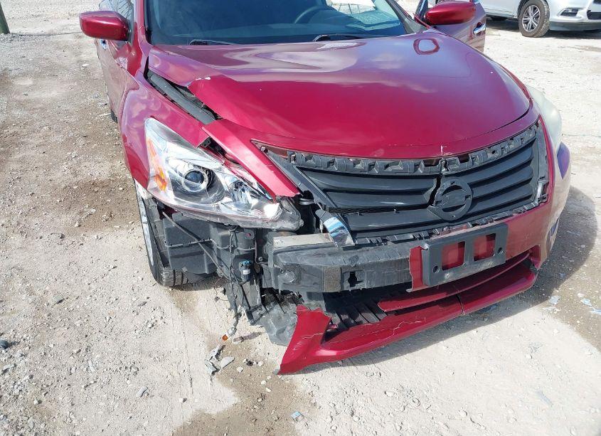 Photo 13 of 2015 Nissan Altima 2.5/2.5 S/2.5 SL/2.5 SV (VIN 1N4AL3AP3FC285816)