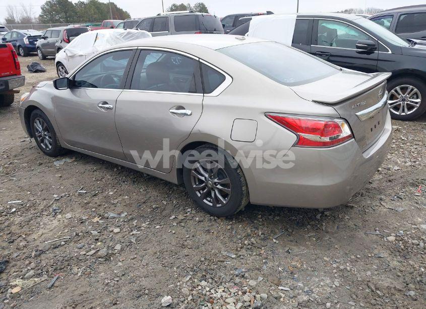 Photo 3 of 2015 Nissan Altima 2.5 S (VIN 1N4AL3AP3FC288120)