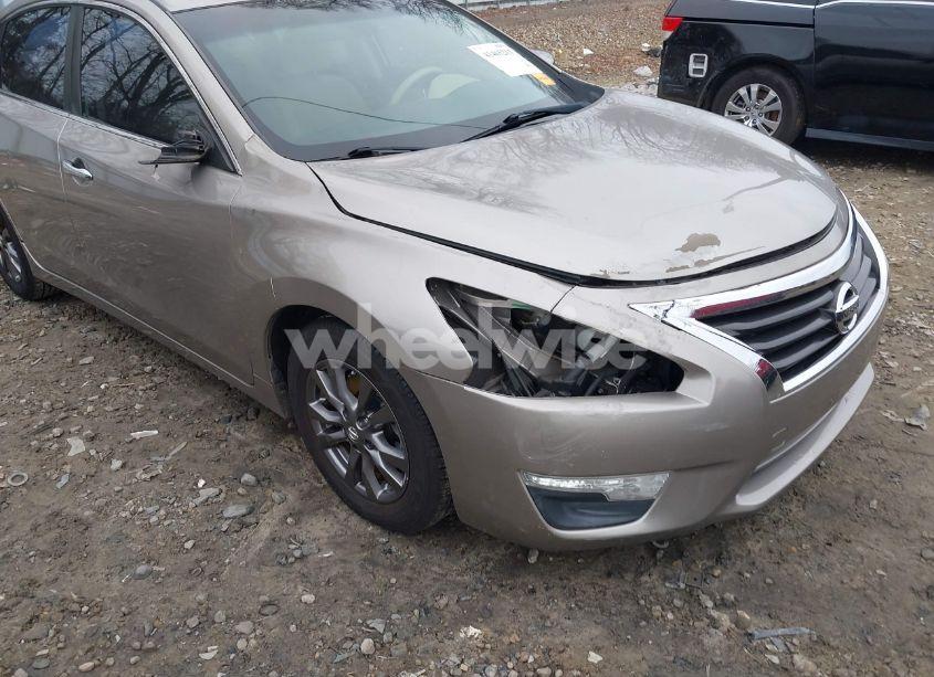 Photo 6 of 2015 Nissan Altima 2.5 S (VIN 1N4AL3AP3FC288120)