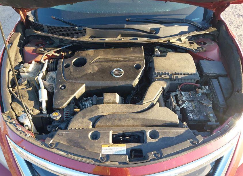 Photo 10 of 2015 Nissan Altima 2.5/2.5 S/2.5 SL/2.5 SV (VIN 1N4AL3AP3FC435522)