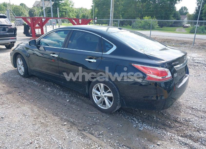 Photo 3 of 2015 Nissan Altima 2.5 SL (VIN 1N4AL3AP3FC451591)