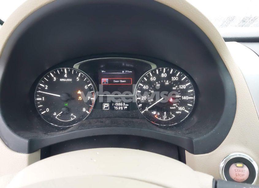 Photo 7 of 2015 Nissan Altima 2.5 SV (VIN 1N4AL3AP3FC457469)