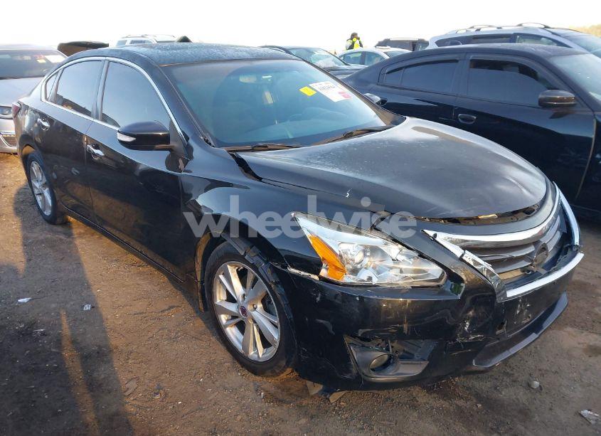 Photo 13 of 2015 Nissan Altima 2.5 SV (VIN 1N4AL3AP3FC457696)