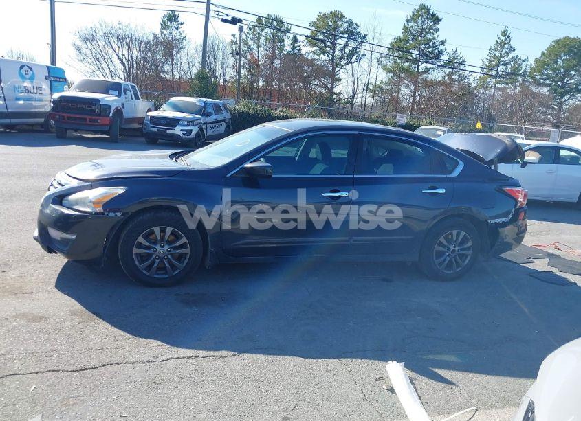 Photo 13 of 2015 Nissan Altima 2.5 S (VIN 1N4AL3AP3FC474059)