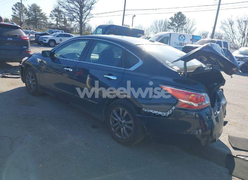 Photo 3 of 2015 Nissan Altima 2.5 S (VIN 1N4AL3AP3FC474059)