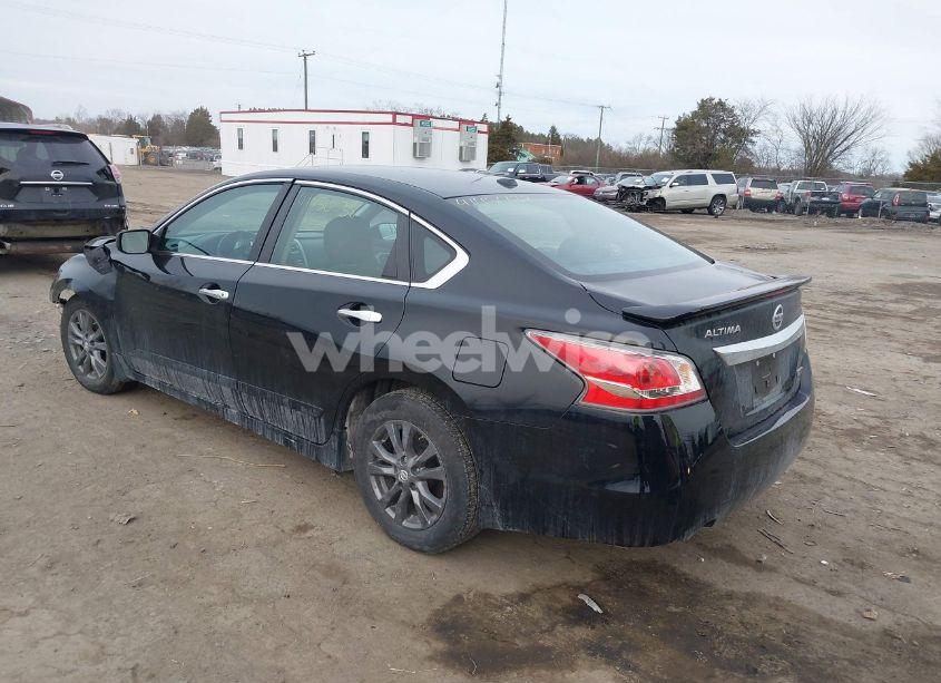 Photo 3 of 2015 Nissan Altima 2.5 S (VIN 1N4AL3AP3FC477267)