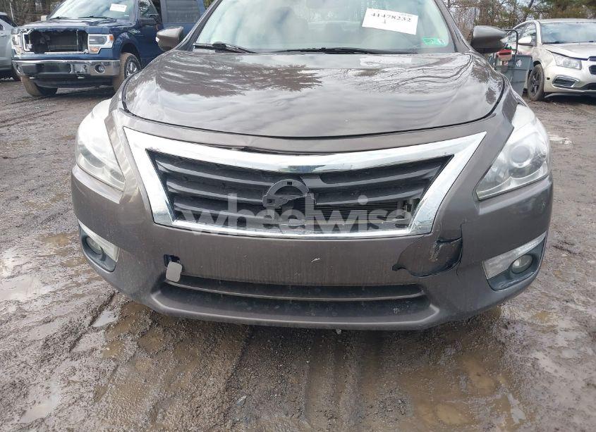 Photo 6 of 2015 Nissan Altima 2.5 SV (VIN 1N4AL3AP3FC482551)