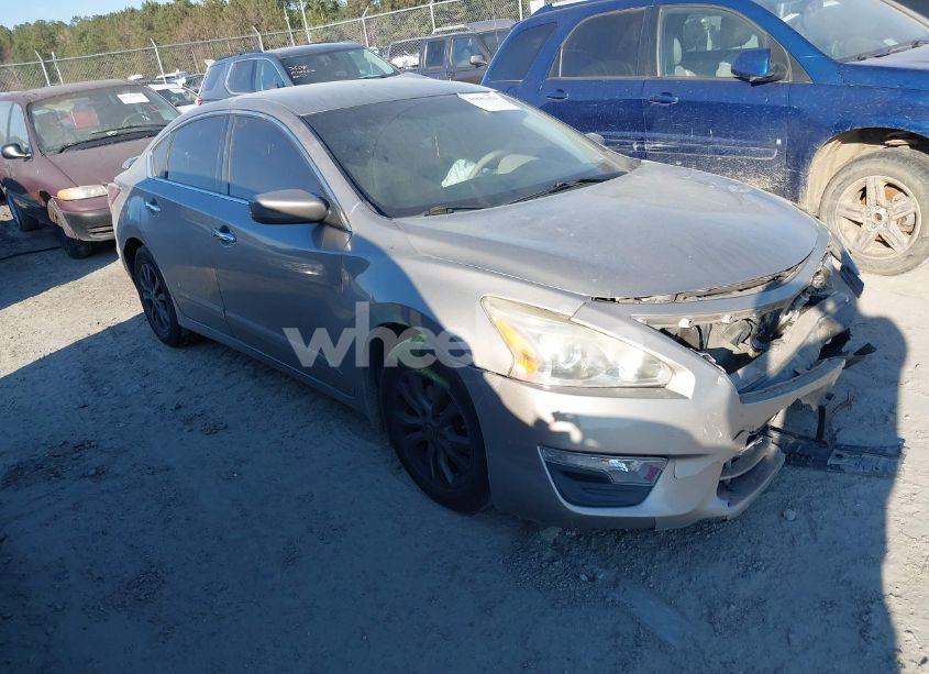2015 Nissan Altima 2.5 S (VIN 1N4AL3AP3FC489094) main photo