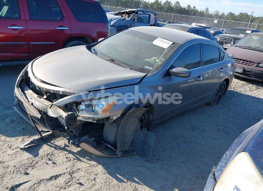 Photo 2 of 2015 Nissan Altima 2.5 S (VIN 1N4AL3AP3FC489094)