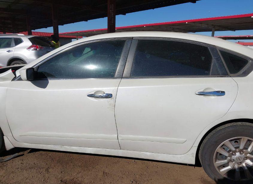 Photo 14 of 2015 Nissan Altima 2.5 S (VIN 1N4AL3AP3FC586361)