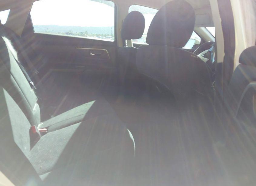 Photo 8 of 2015 Nissan Altima 2.5 S (VIN 1N4AL3AP3FC586361)