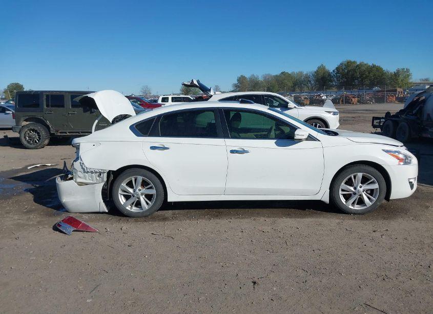 Photo 13 of 2015 Nissan Altima 2.5 SV (VIN 1N4AL3AP3FC591169)