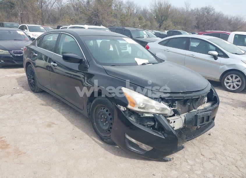 2015 Nissan Altima 2.5/2.5 S/2.5 SL/2.5 SV (VIN 1N4AL3AP3FN314834) main photo