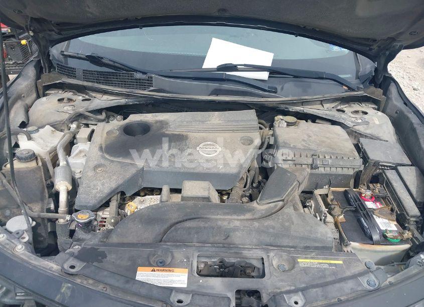 Photo 10 of 2015 Nissan Altima 2.5/2.5 S/2.5 SL/2.5 SV (VIN 1N4AL3AP3FN314834)