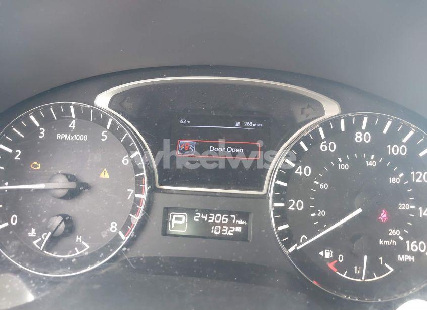 Photo 7 of 2015 Nissan Altima 2.5/2.5 S/2.5 SL/2.5 SV (VIN 1N4AL3AP3FN314834)