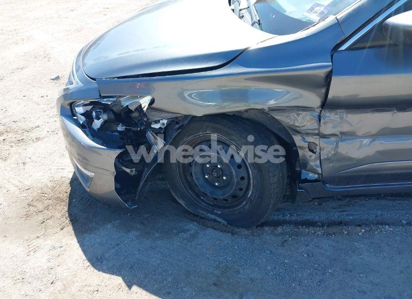 Photo 6 of 2015 Nissan Altima 2.5 S (VIN 1N4AL3AP3FN318253)