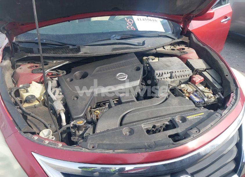 Photo 10 of 2015 Nissan Altima 2.5/2.5 S/2.5 SL/2.5 SV (VIN 1N4AL3AP3FN326479)