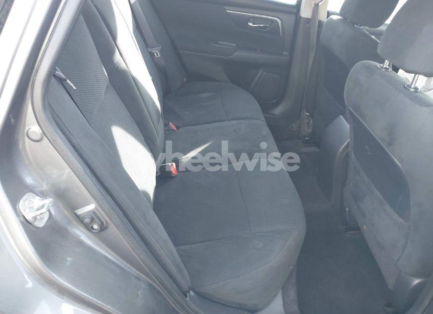 Photo 8 of 2015 Nissan Altima N/A (VIN 1N4AL3AP3FN328023)