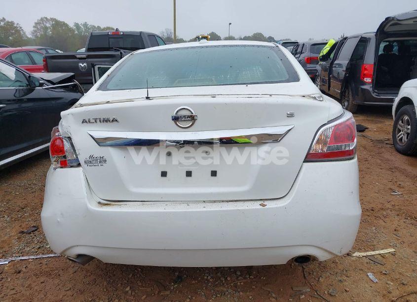 Photo 17 of 2015 Nissan Altima 2.5 S (VIN 1N4AL3AP3FN329432)