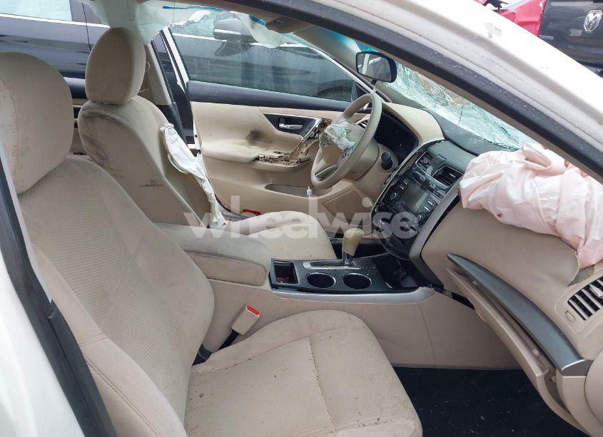 Photo 5 of 2015 Nissan Altima 2.5 S (VIN 1N4AL3AP3FN329432)