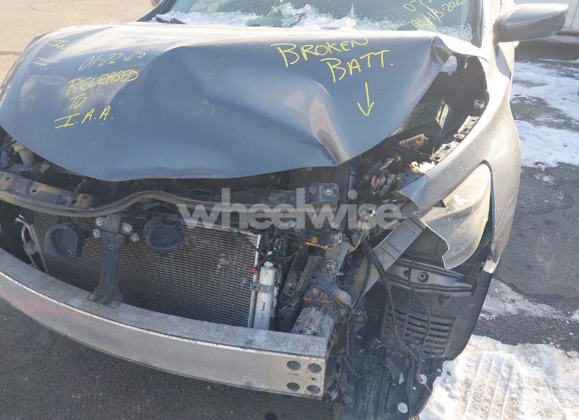 Photo 6 of 2015 Nissan Altima 2.5 S (VIN 1N4AL3AP3FN329866)