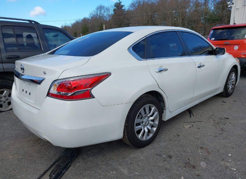 Photo 4 of 2015 Nissan Altima 2.5 S (VIN 1N4AL3AP3FN335795)