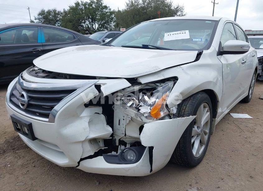 Photo 6 of 2015 Nissan Altima 2.5 SL (VIN 1N4AL3AP3FN337787)