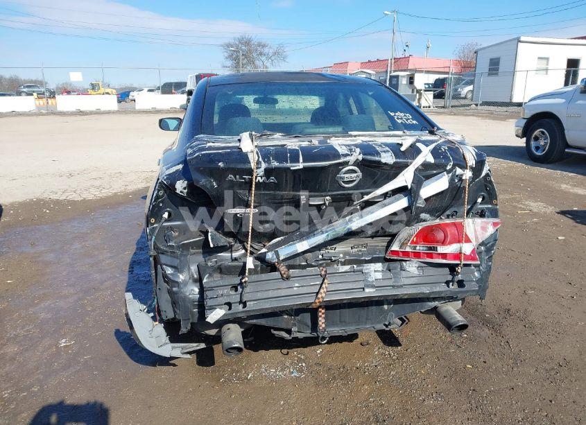 Photo 6 of 2015 Nissan Altima 2.5/2.5 S/2.5 SL/2.5 SV (VIN 1N4AL3AP3FN340995)