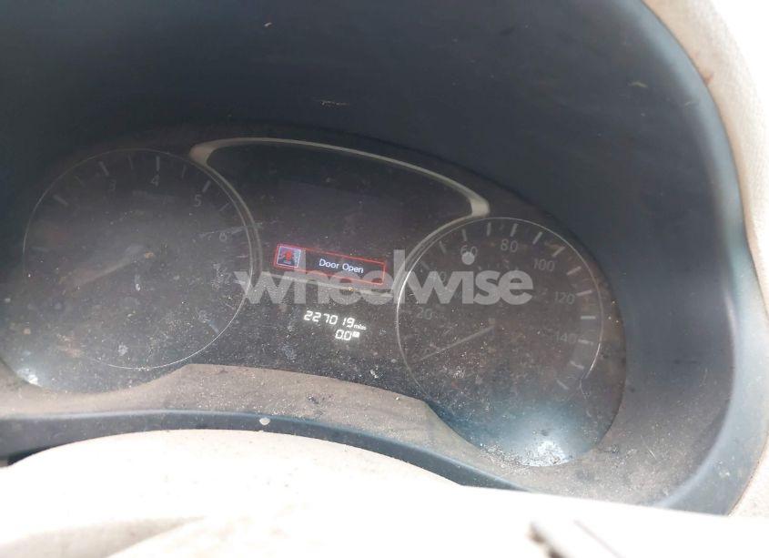 Photo 7 of 2015 Nissan Altima 2.5 S (VIN 1N4AL3AP3FN351169)