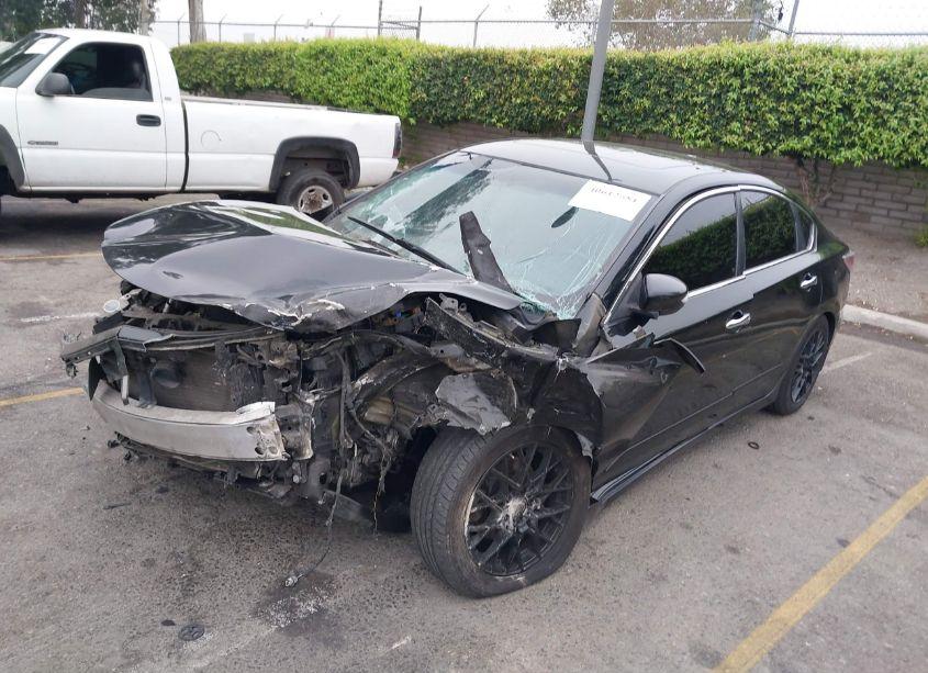 Photo 2 of 2015 Nissan Altima 2.5 SL (VIN 1N4AL3AP3FN352841)