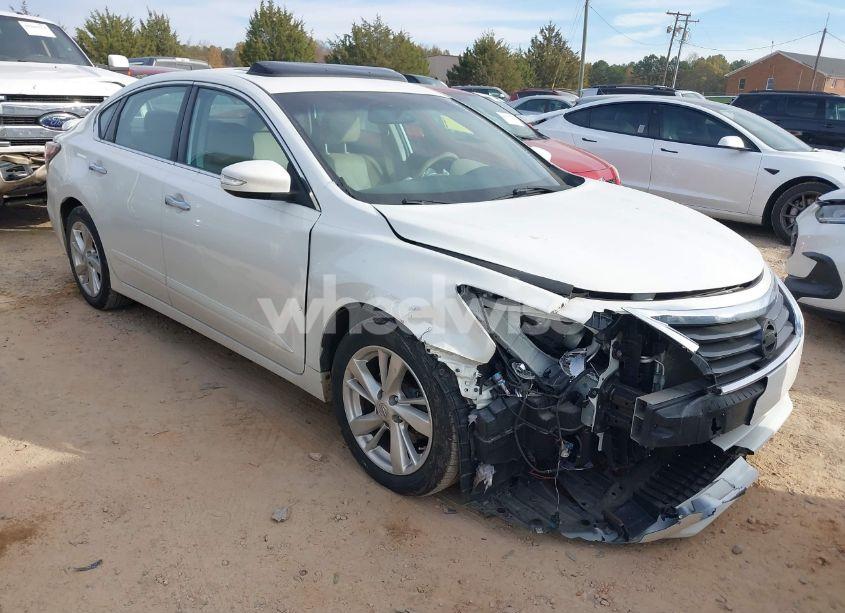2015 Nissan Altima 2.5 SL (VIN 1N4AL3AP3FN359546) main photo