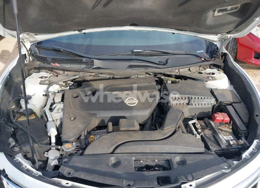 Photo 10 of 2015 Nissan Altima 2.5 SL (VIN 1N4AL3AP3FN359546)