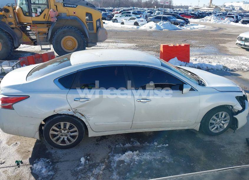 Photo 12 of 2015 Nissan Altima 2.5 S (VIN 1N4AL3AP3FN370546)