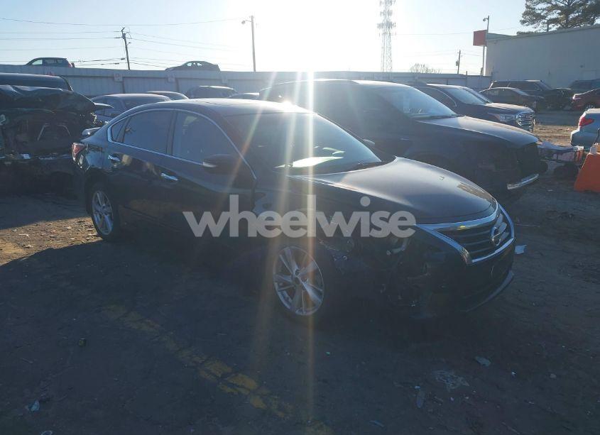 2015 Nissan Altima 2.5 SL (VIN 1N4AL3AP3FN376525) main photo