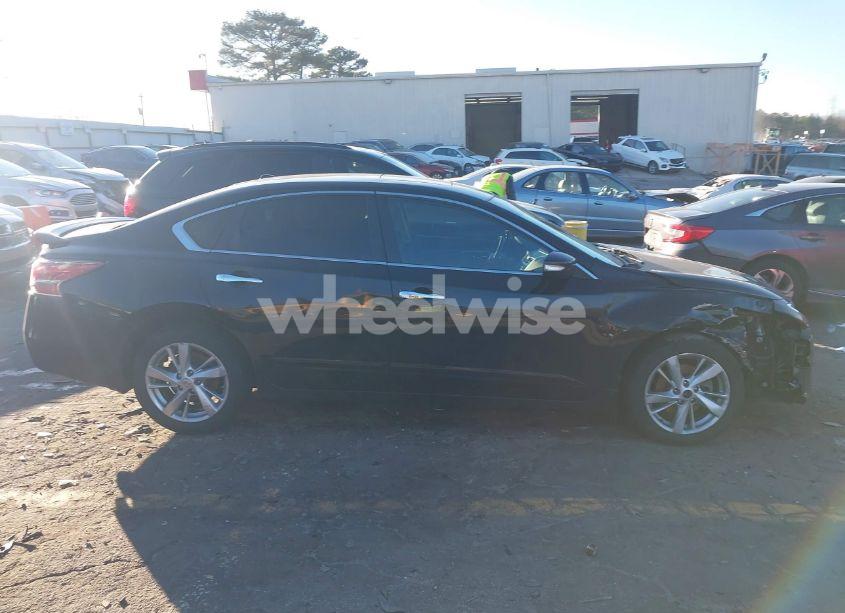 Photo 13 of 2015 Nissan Altima 2.5 SL (VIN 1N4AL3AP3FN376525)