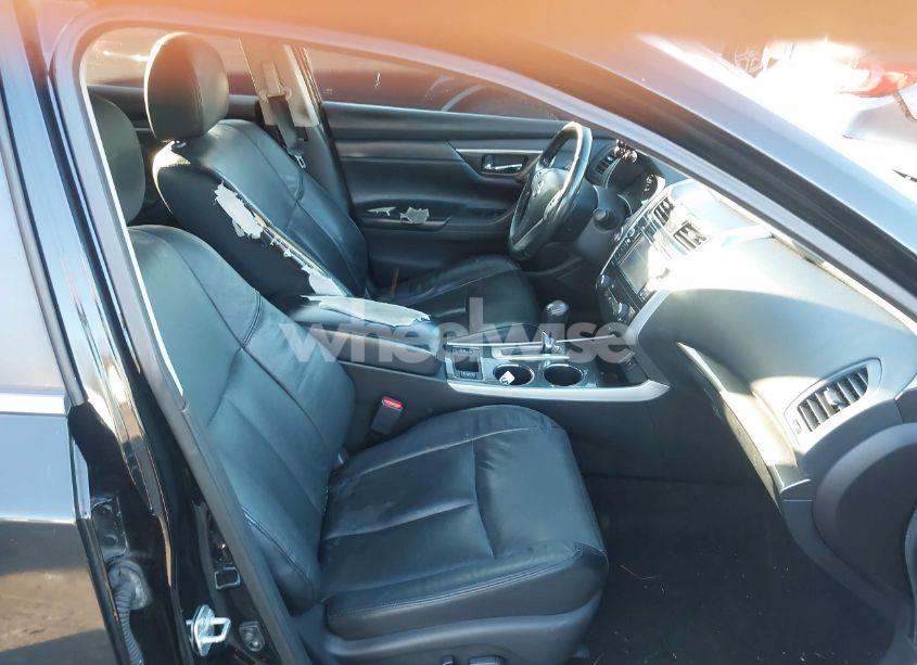 Photo 5 of 2015 Nissan Altima 2.5 SL (VIN 1N4AL3AP3FN376525)