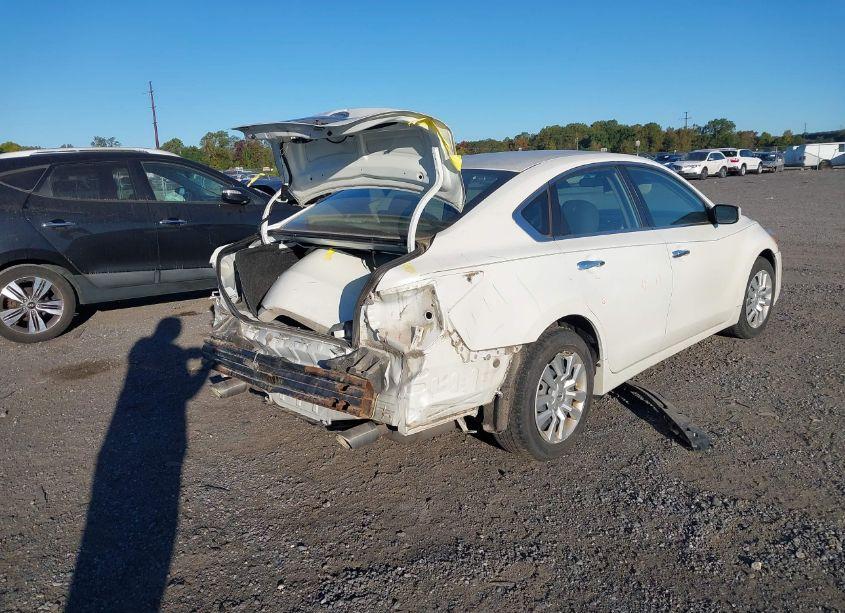 Photo 4 of 2015 Nissan Altima 2.5/2.5 S/2.5 SL/2.5 SV (VIN 1N4AL3AP3FN379344)