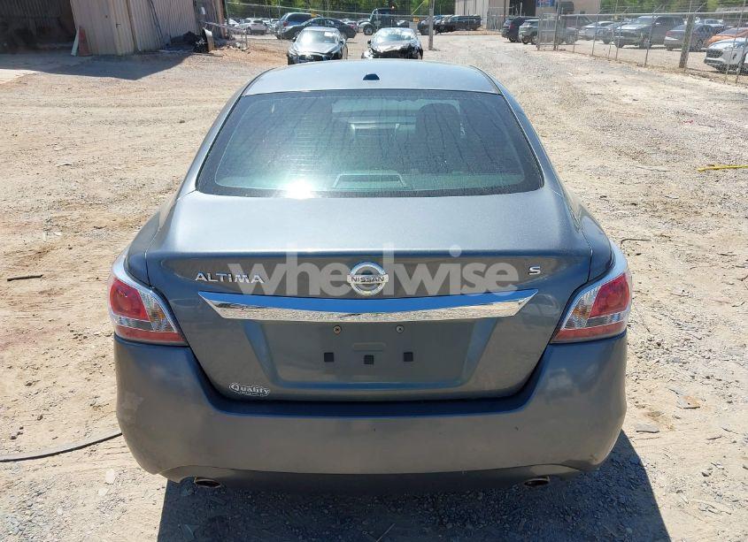 Photo 17 of 2015 Nissan Altima 2.5/2.5 S/2.5 SL/2.5 SV (VIN 1N4AL3AP3FN382051)